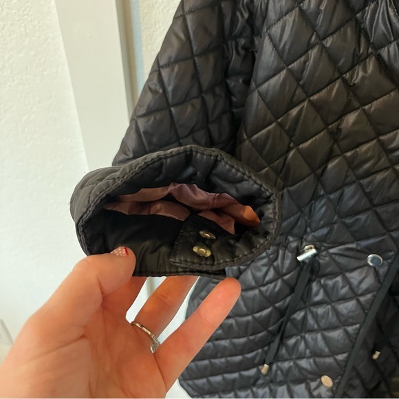 Kate Spade Women's XS Quilted Hooded Jacket. - Picture 5 of 9